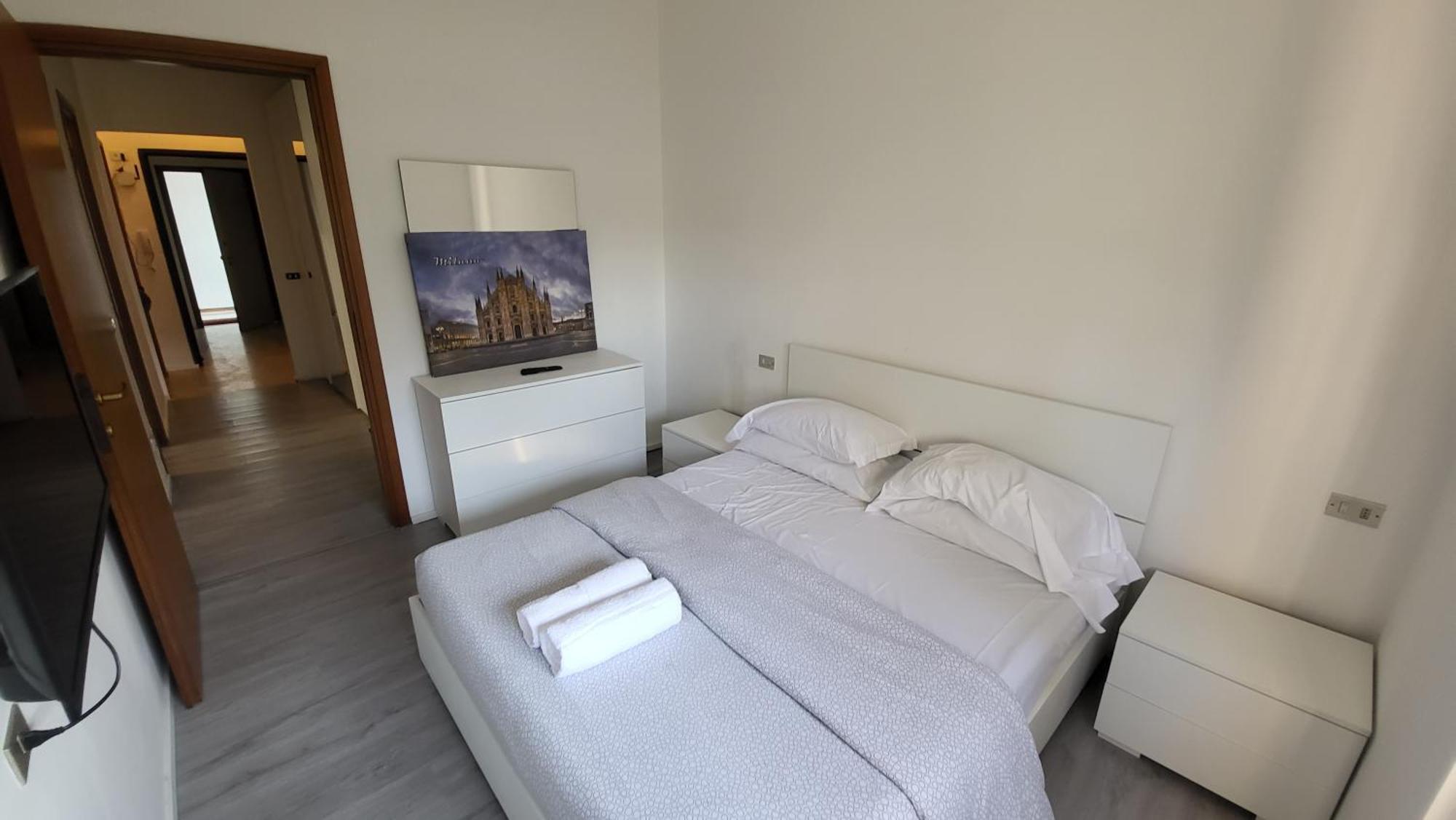 Toma Apartment Trilocale Moderno Per Max 6 Persone Milan Luaran gambar