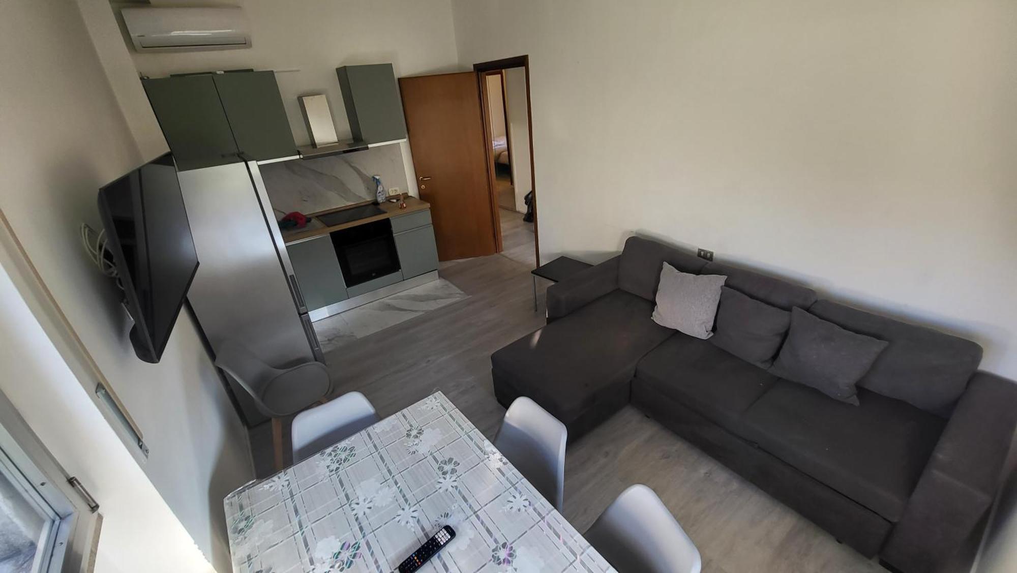 Toma Apartment Trilocale Moderno Per Max 6 Persone Milan Luaran gambar