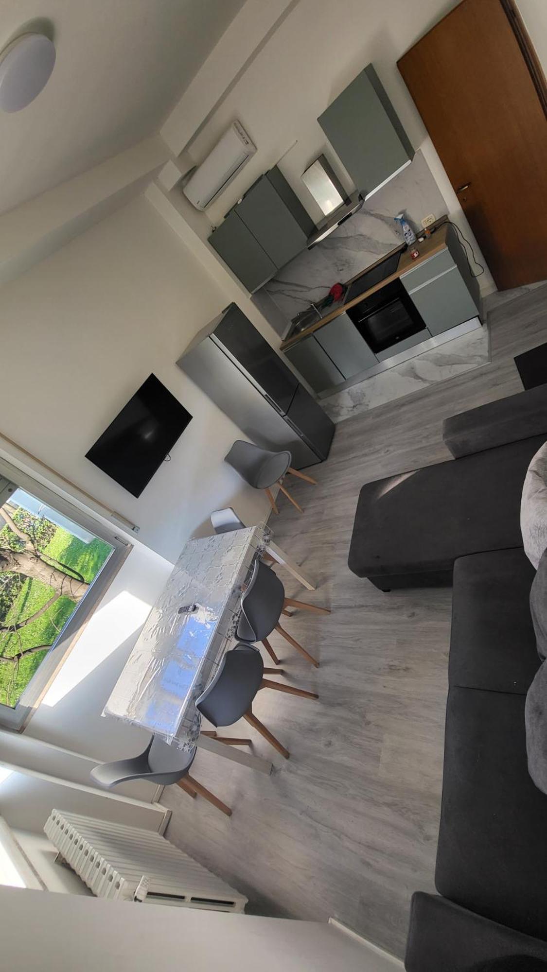 Toma Apartment Trilocale Moderno Per Max 6 Persone Milan Luaran gambar
