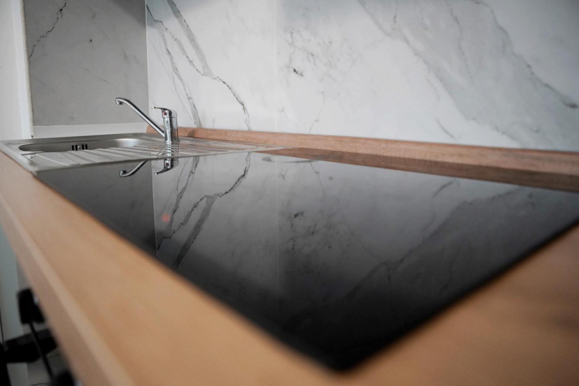 Toma Apartment Trilocale Moderno Per Max 6 Persone Milan Luaran gambar