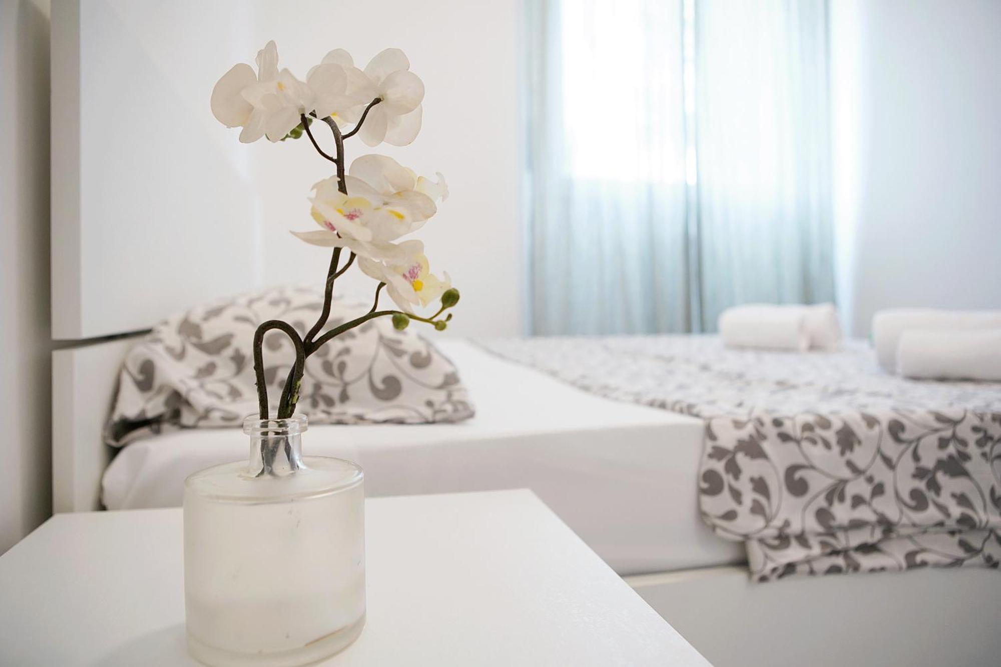Toma Apartment Trilocale Moderno Per Max 6 Persone Milan Luaran gambar